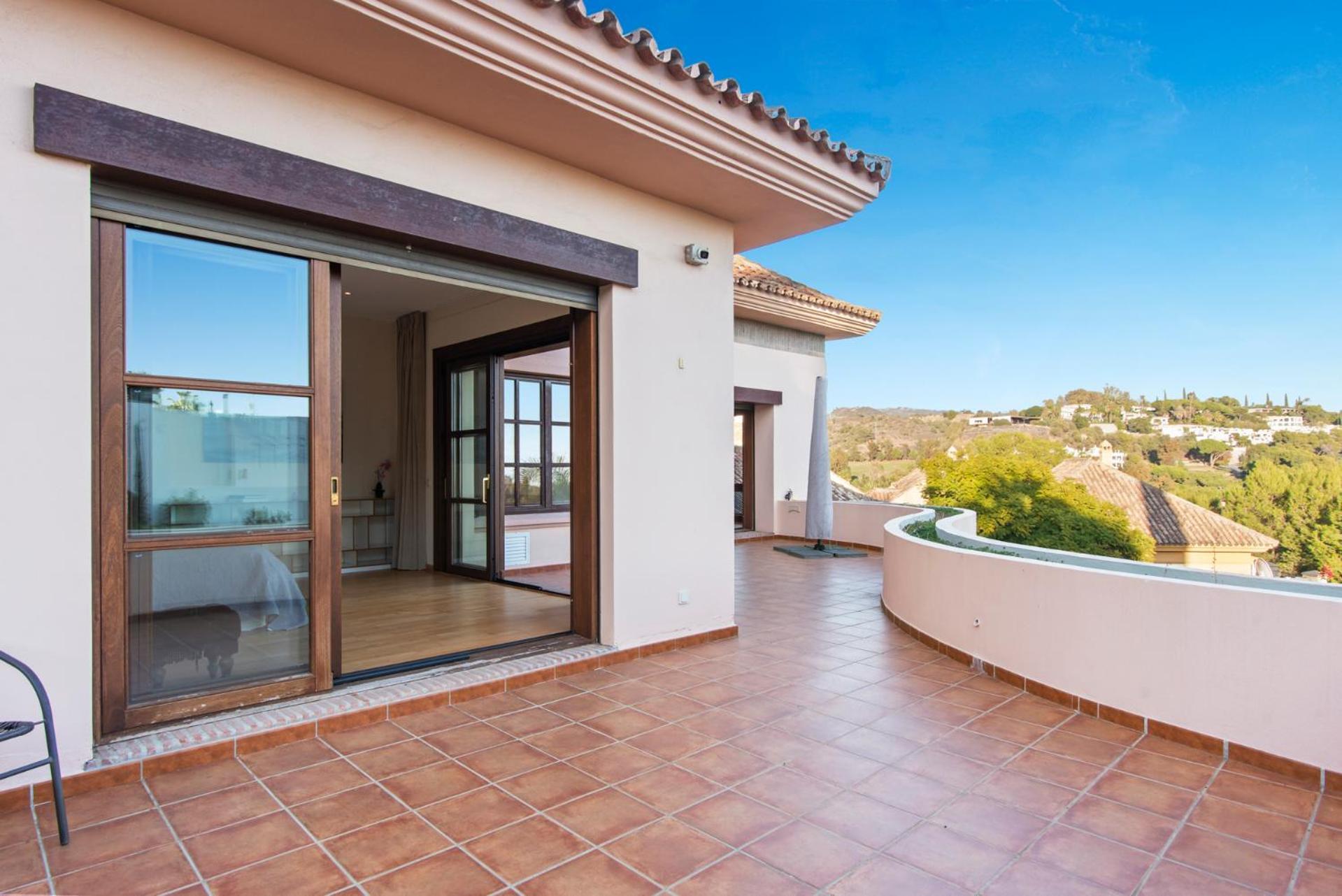 Luxury Villa Robledal By Mabiente - Views Of The Sea And The Golf Course Marbella Exterior foto
