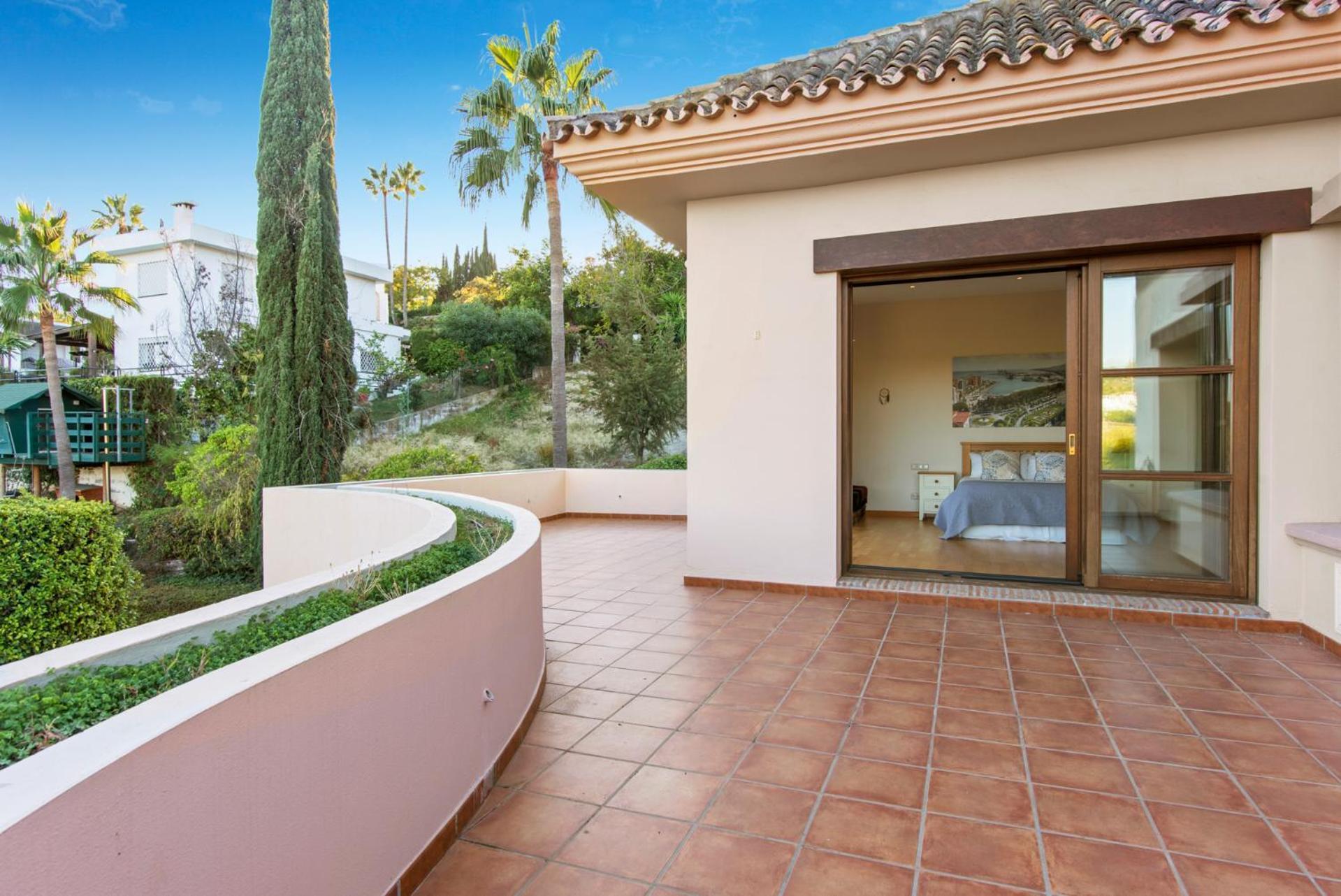 Luxury Villa Robledal By Mabiente - Views Of The Sea And The Golf Course Marbella Exterior foto